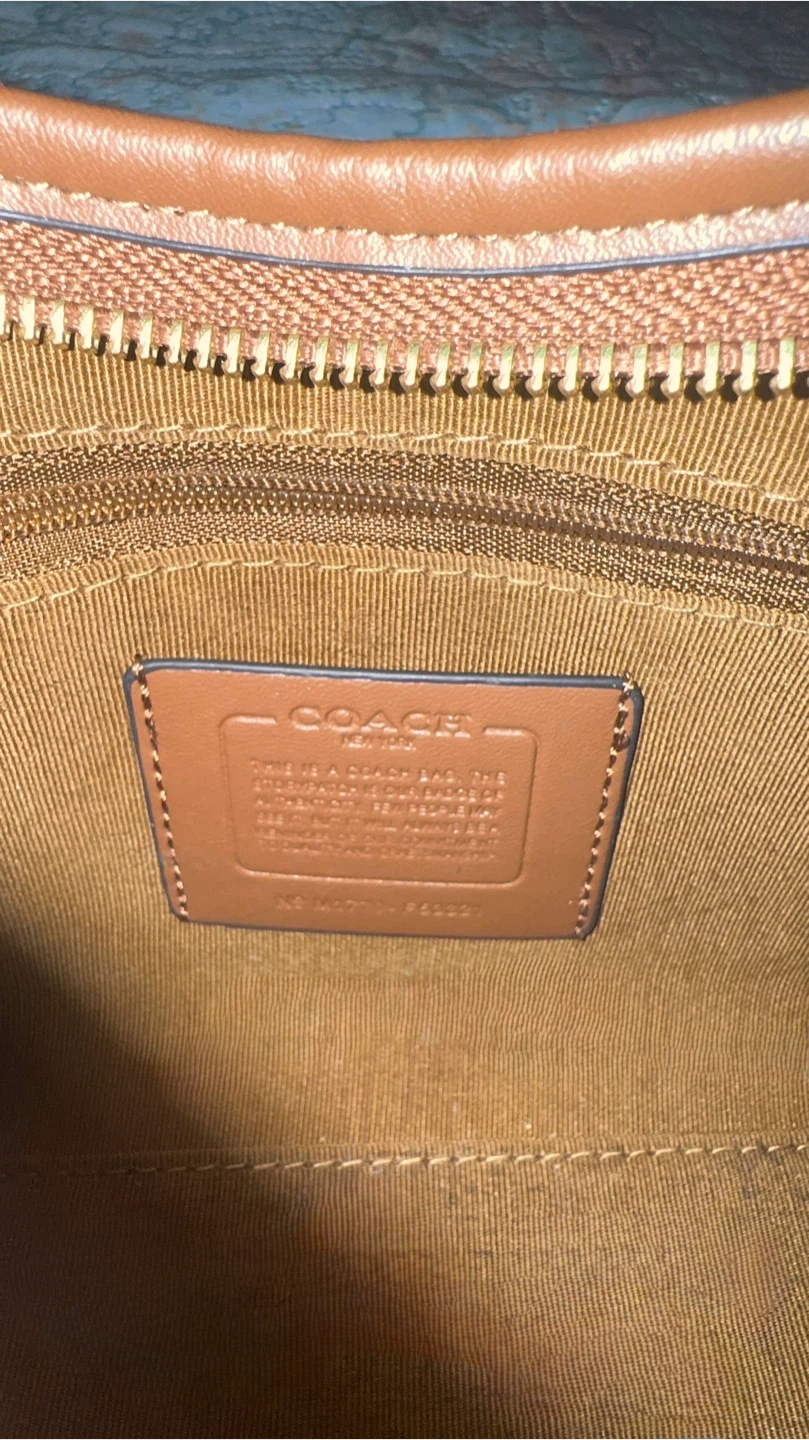 Coach Signature Handbag - photo 4