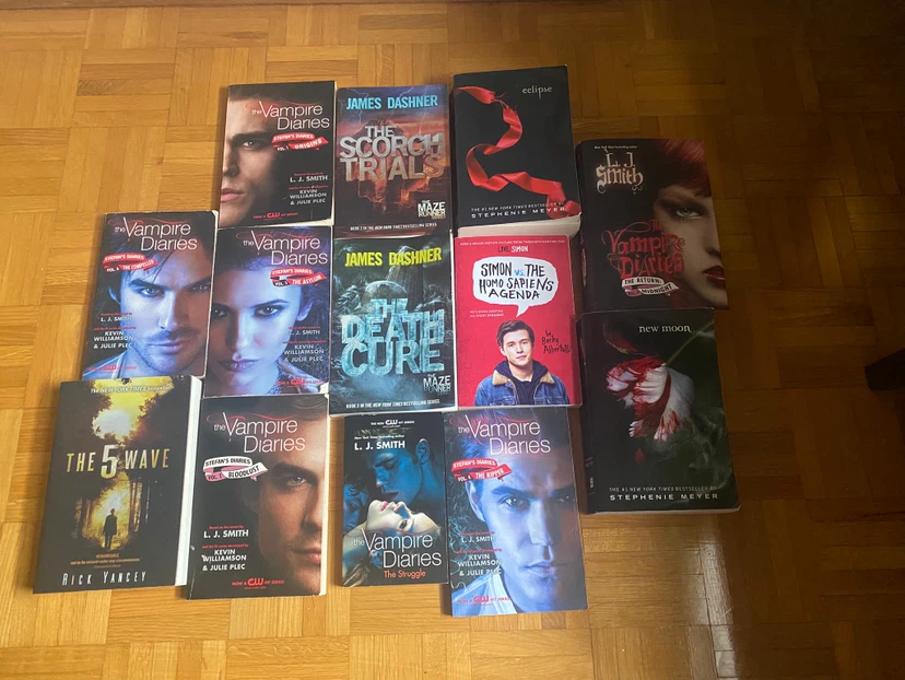 Assorted Books - photo 3