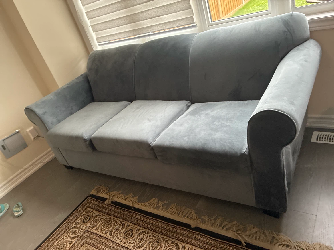 Three-Seater Velvet Sofa - photo 3