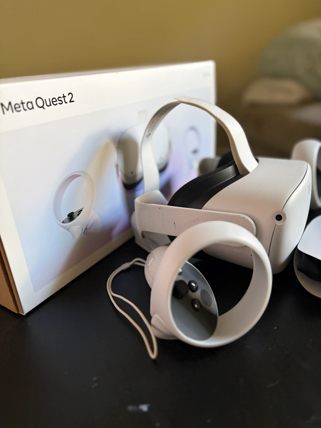 Meta Quest 2 128GB + Box – Excellent Condition - photo 3