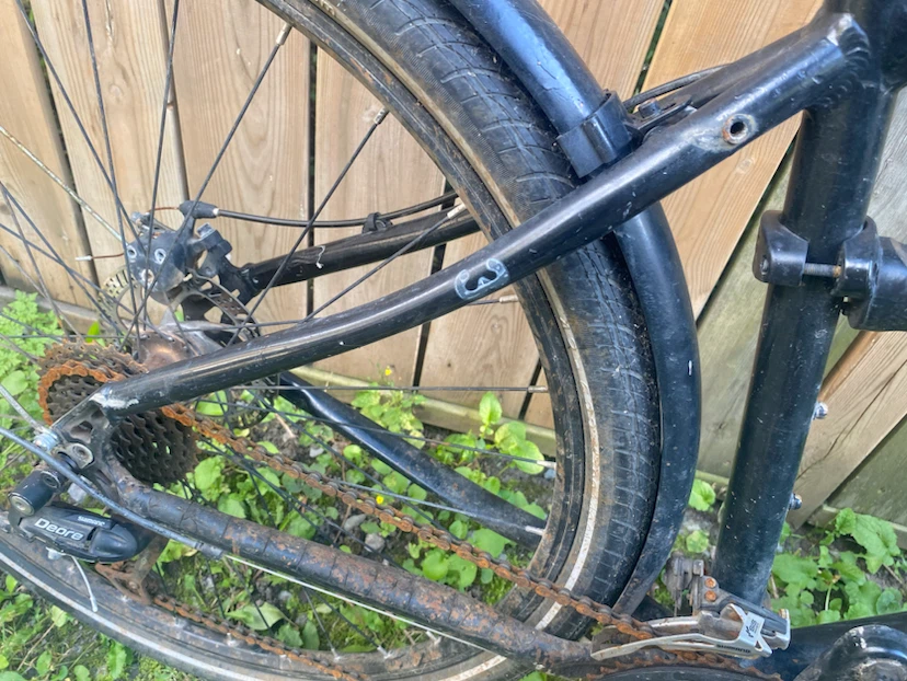 Norco Indie Bicycle 18 inch - Hybrid (Needs Tune-Up / Has Rust) - photo 4