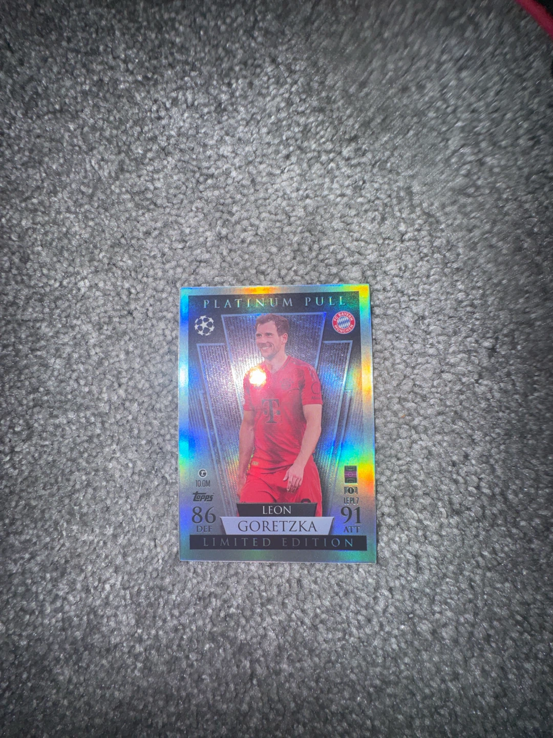 Topps Leon Goretzka Platinum Pull Limited Edition Card