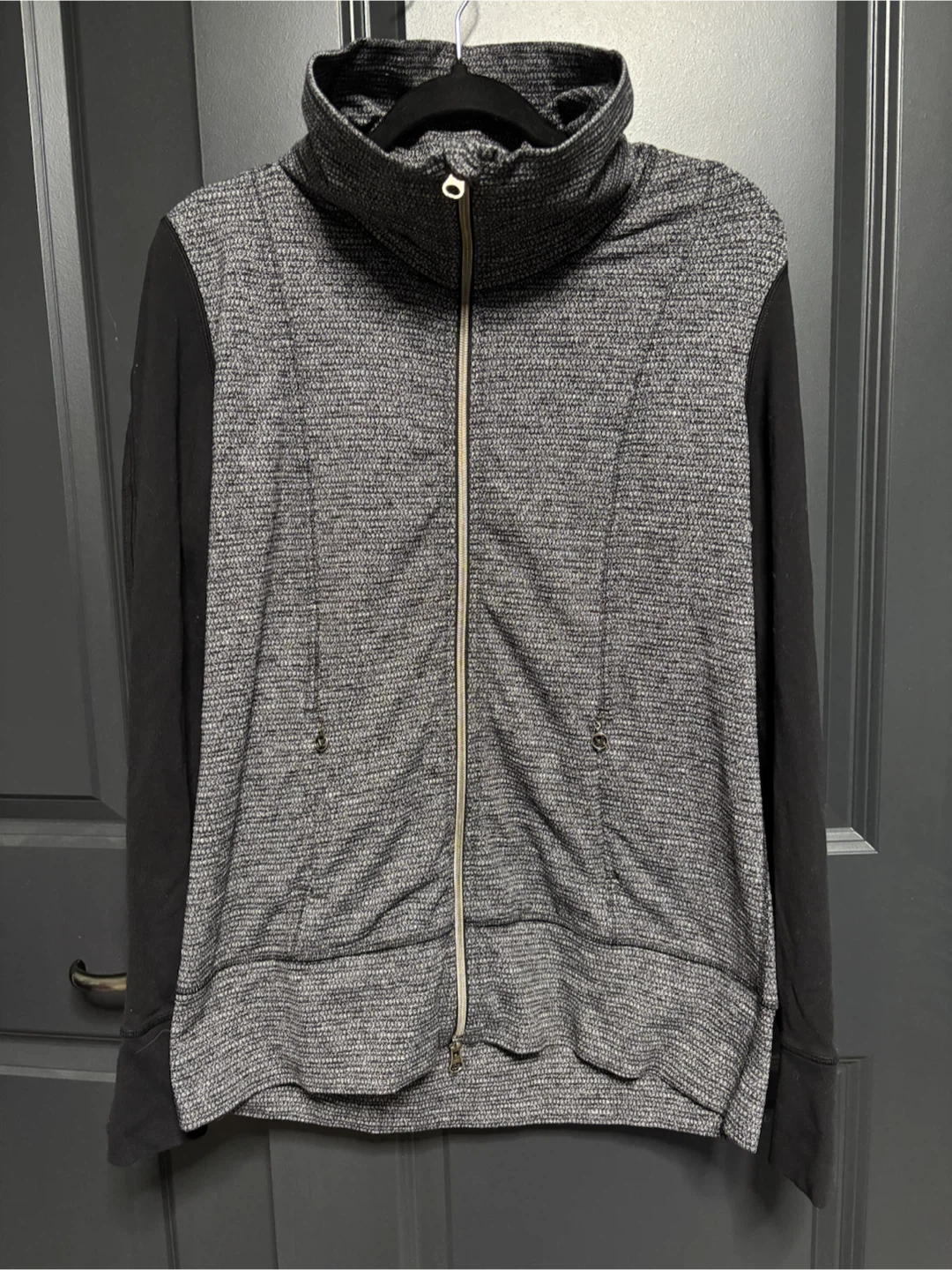 Lululemon Women's Full-Zip Hoodie