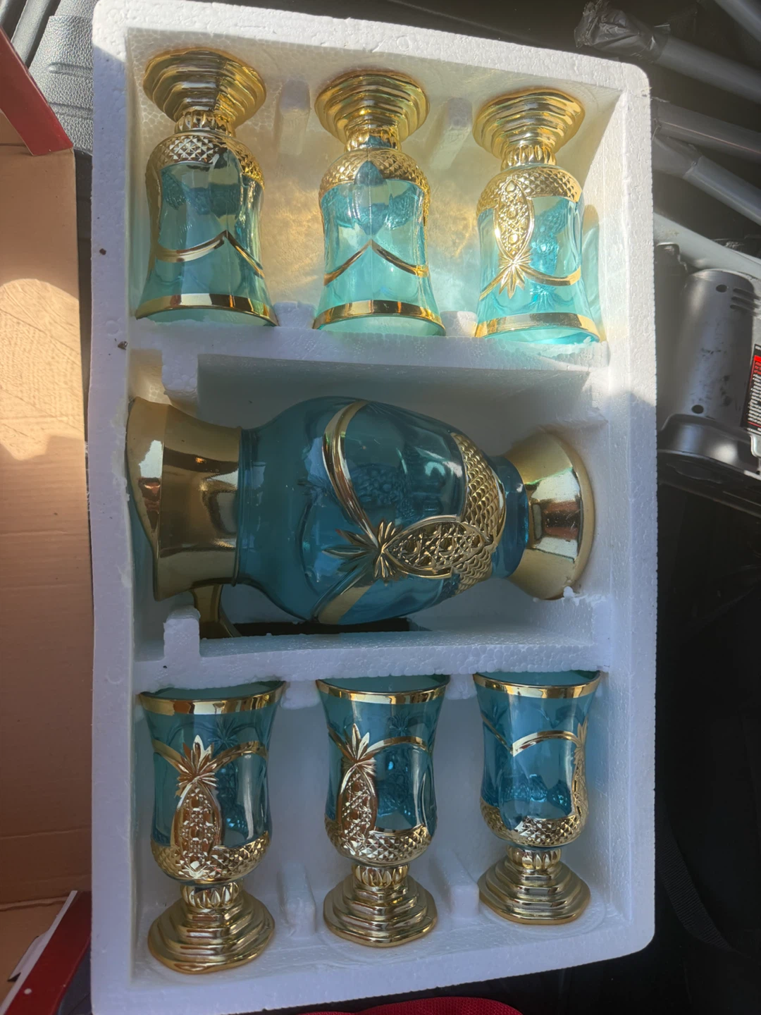 Xin Zhi Hua Glassware Set