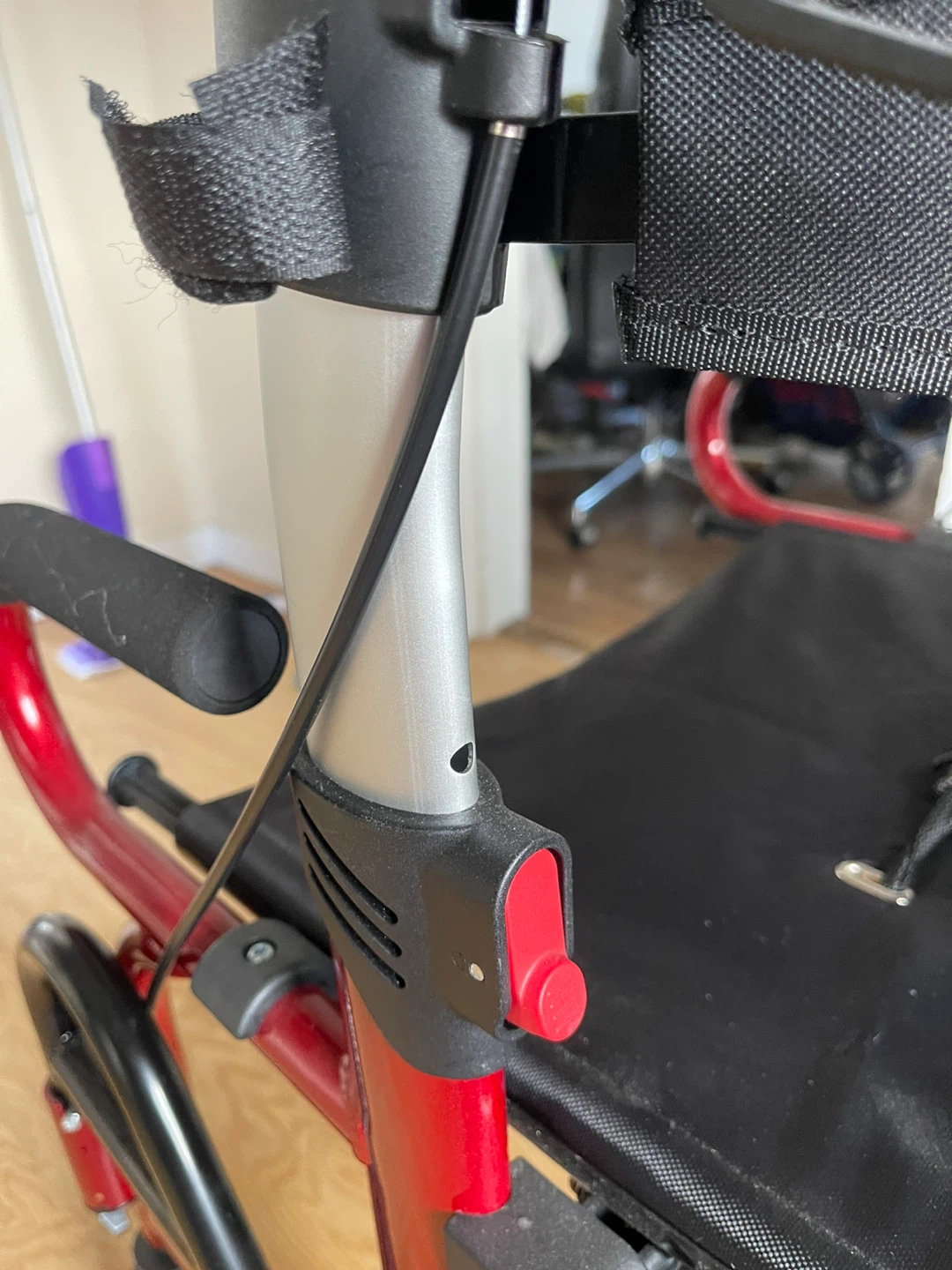 Goplus Rollator Walker with Seat