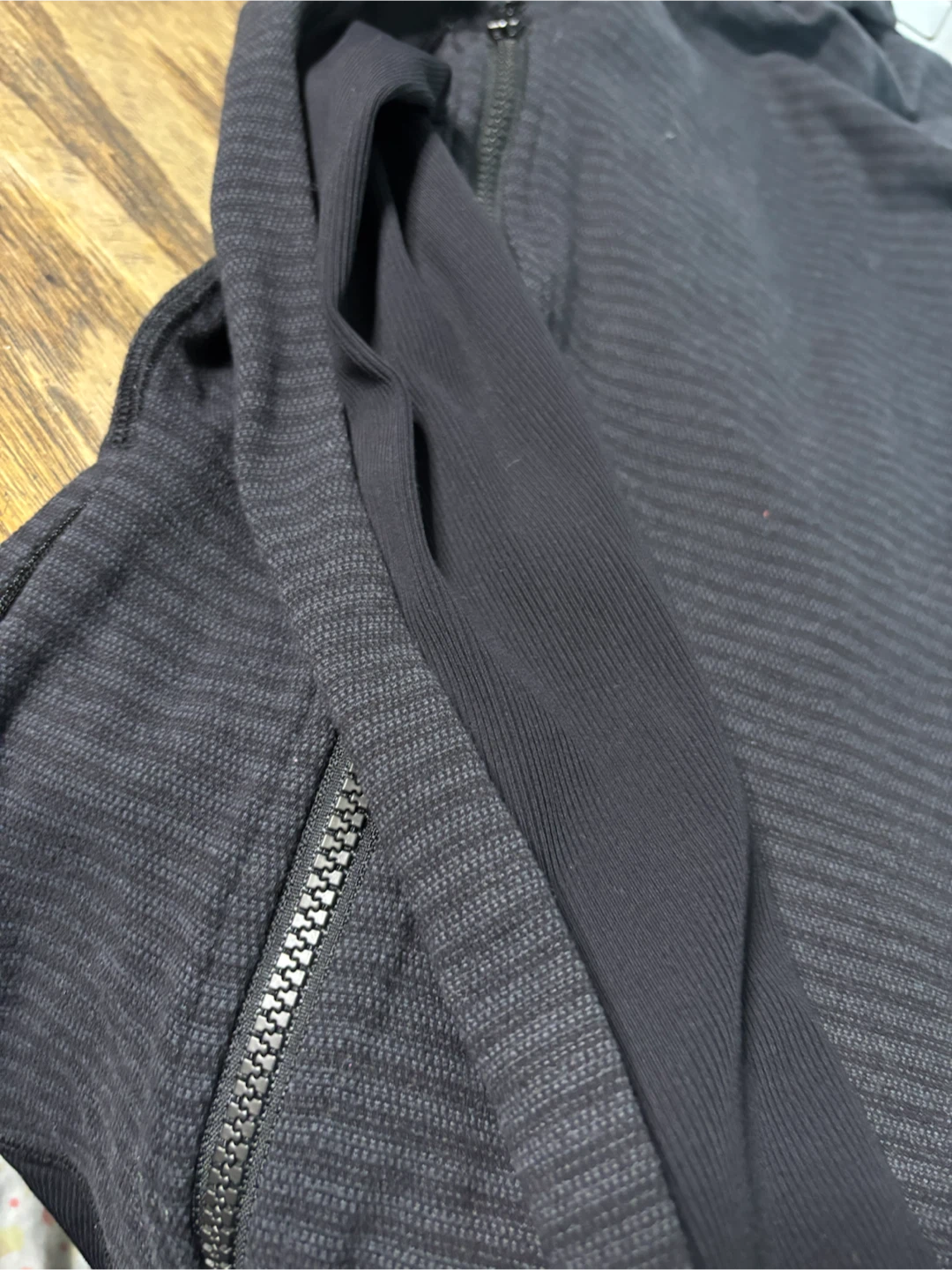 Lululemon Asymmetric Zip-Up Hoodie - photo 5