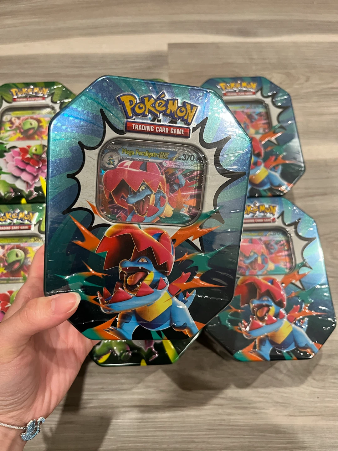Pokémon Ascended Heroes Tin - photo 2