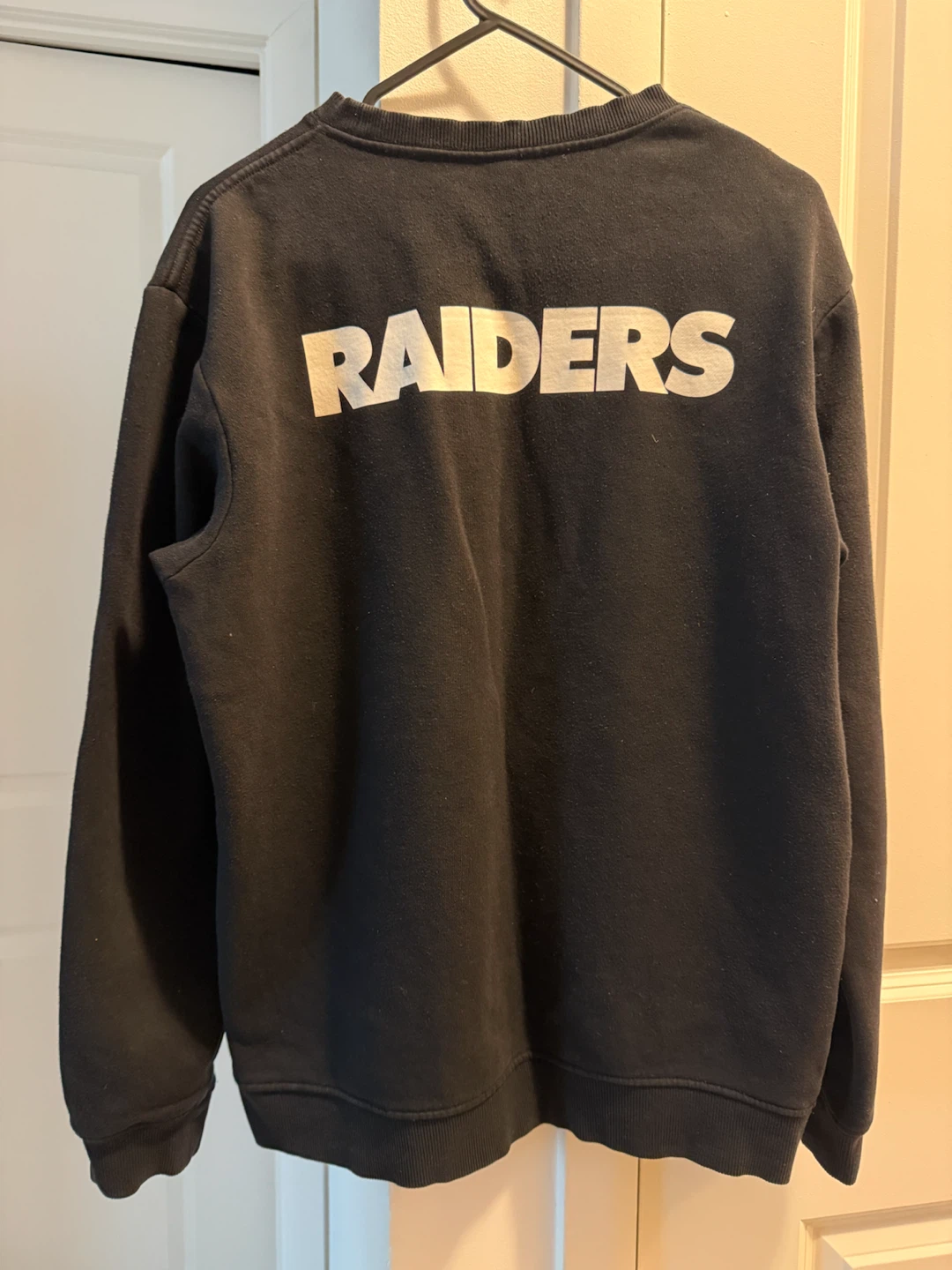 H&M NFL Las Vegas Raiders Sweatshirt - photo 2