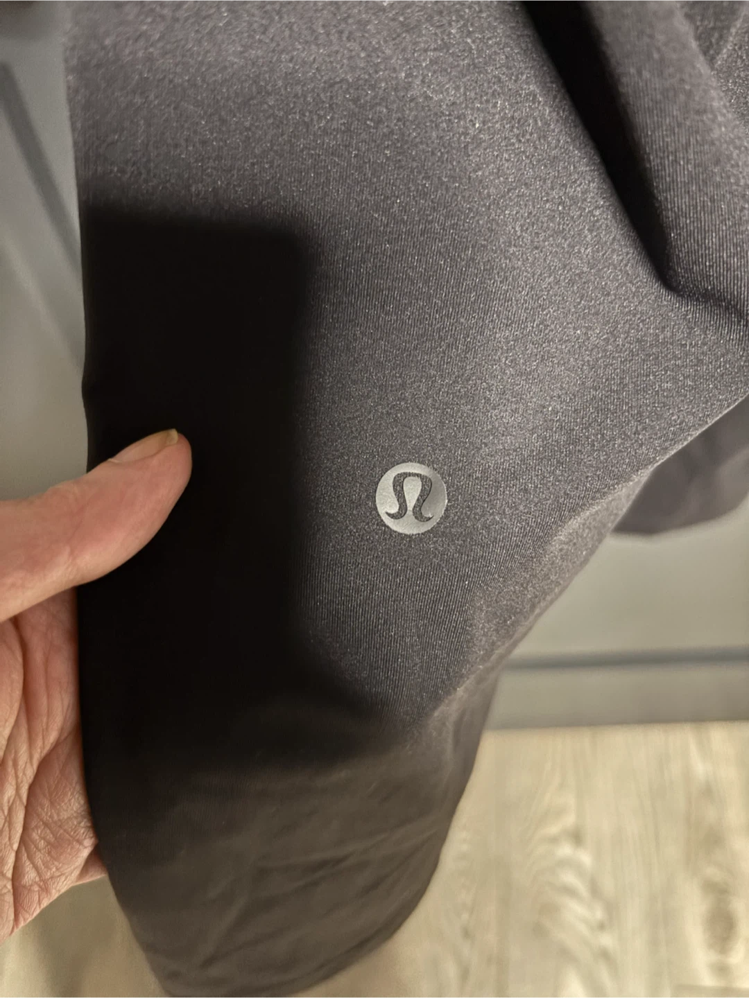 Lululemon Black Pants Size 4 - photo 2