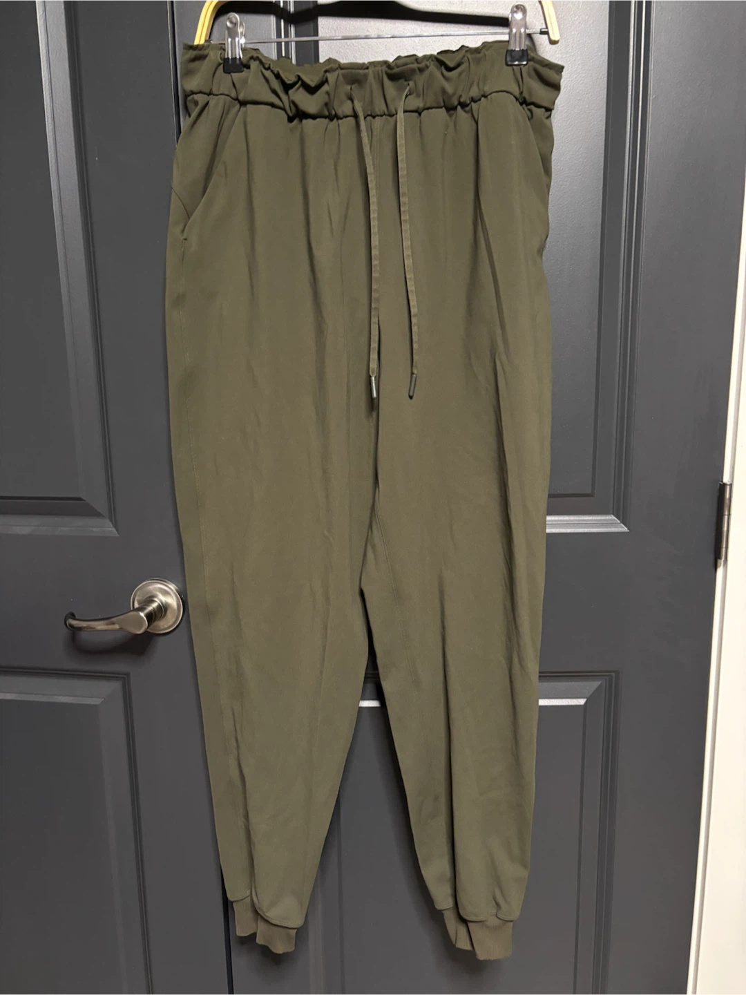 Lululemon Joggers - Olive Green - Size 10