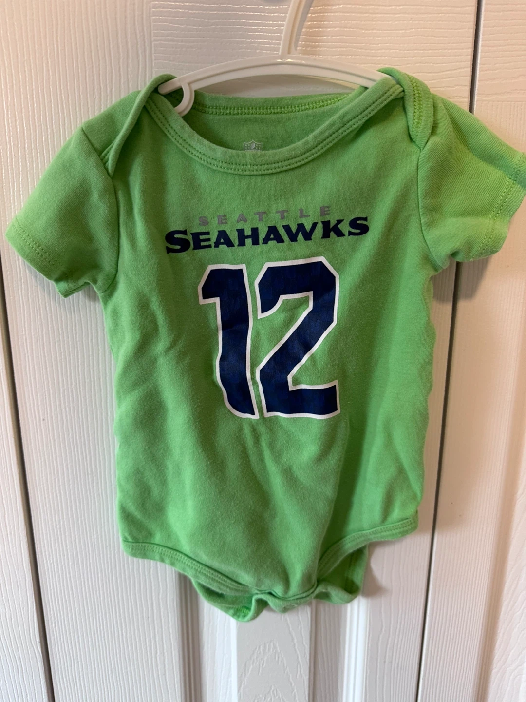 Seattle Seahawks baby bodysuit 6/9M