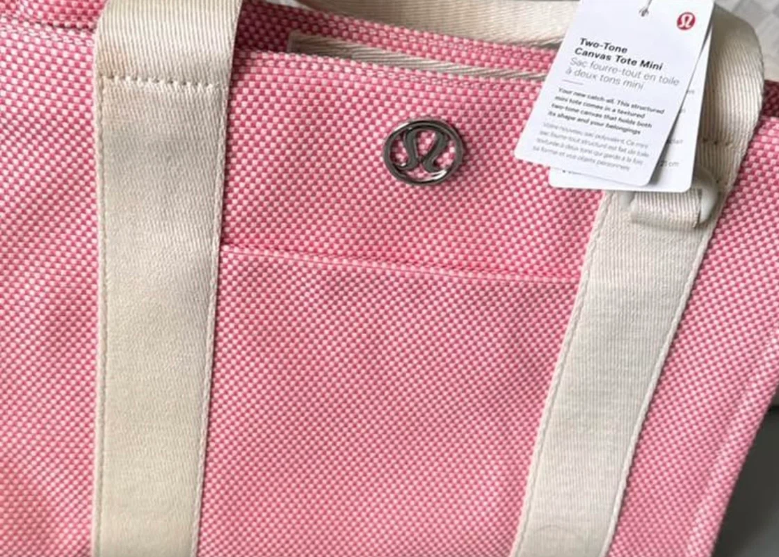 Lululemon canvas Sakura pink 4.5L tags on