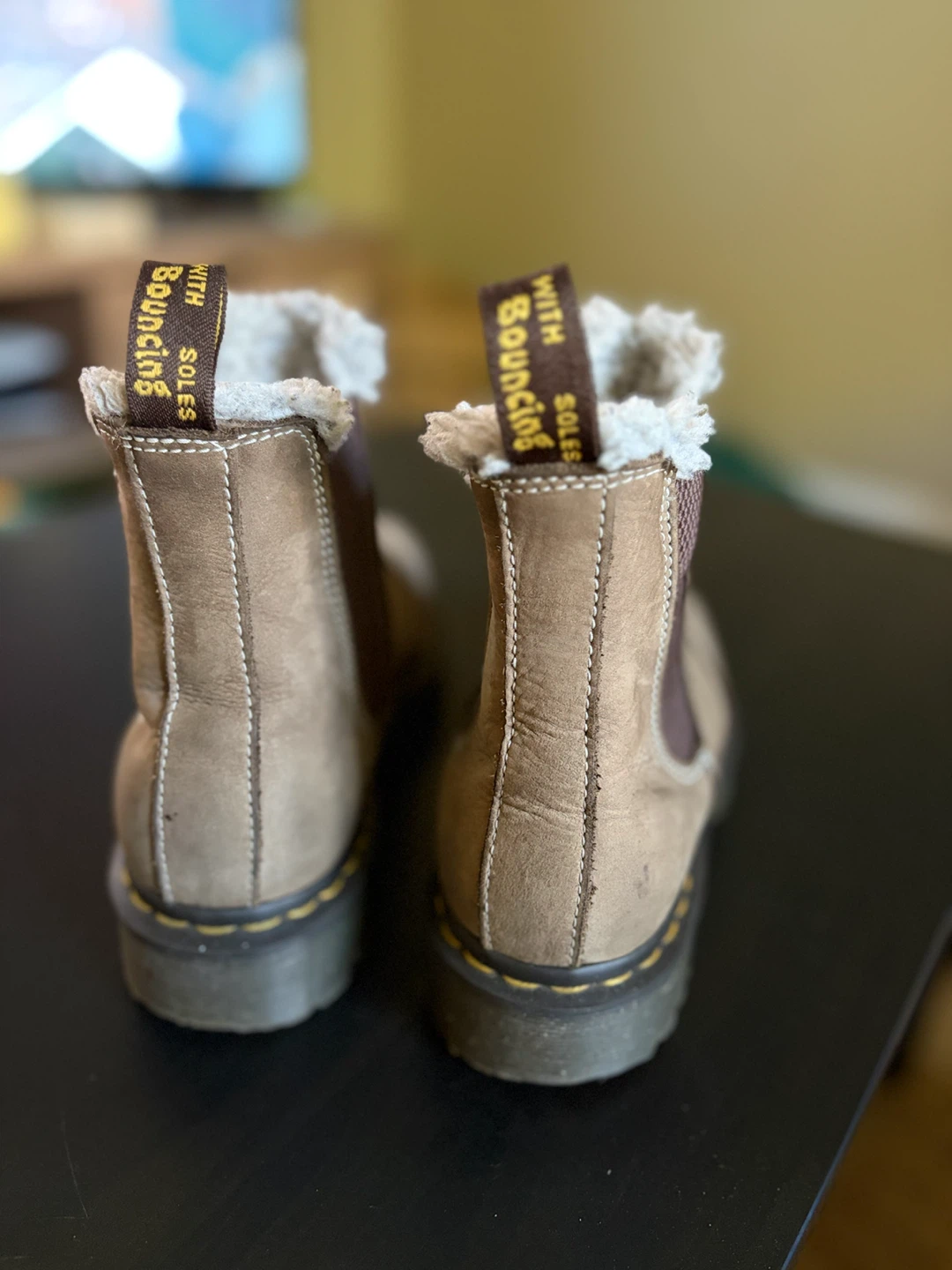 Dr. Martens 2976 WinterGrip Chelsea Boots – US Size 9 - photo 4