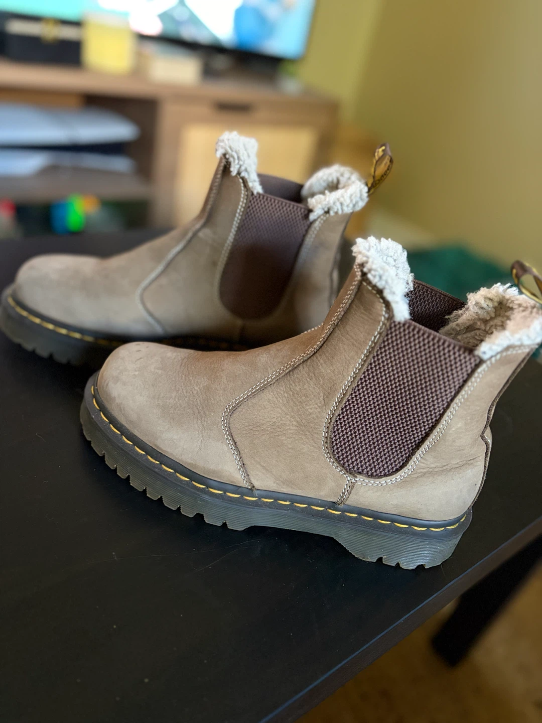 Dr. Martens 2976 WinterGrip Chelsea Boots – US Size 9 - photo 5