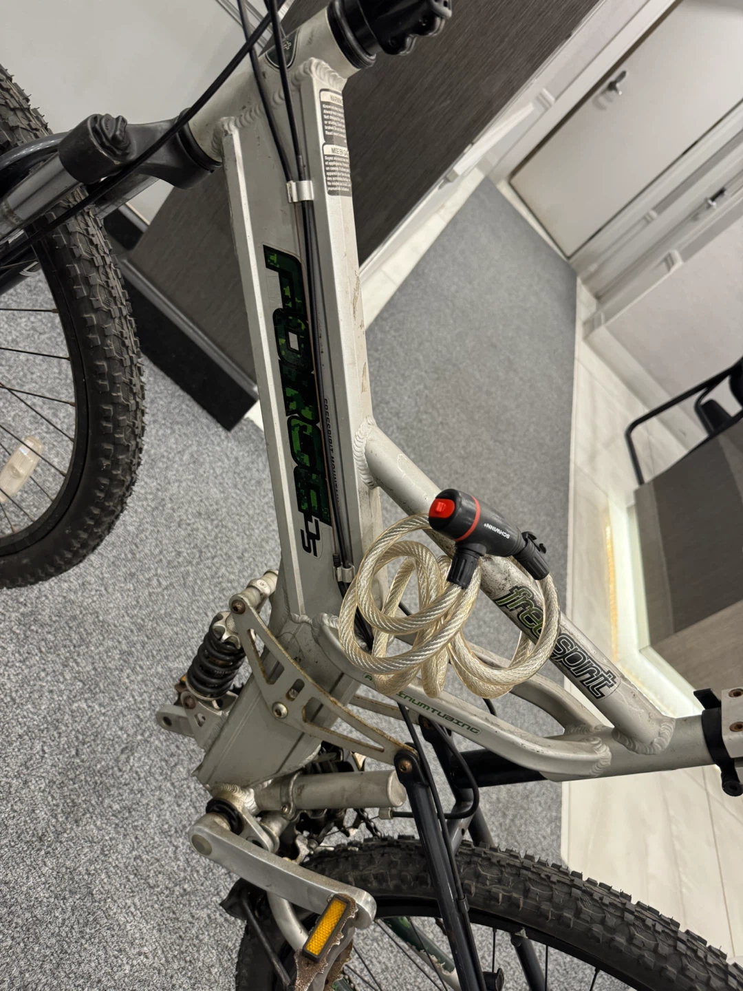 Free Spirit Force 5 Mountain Bike - photo 5