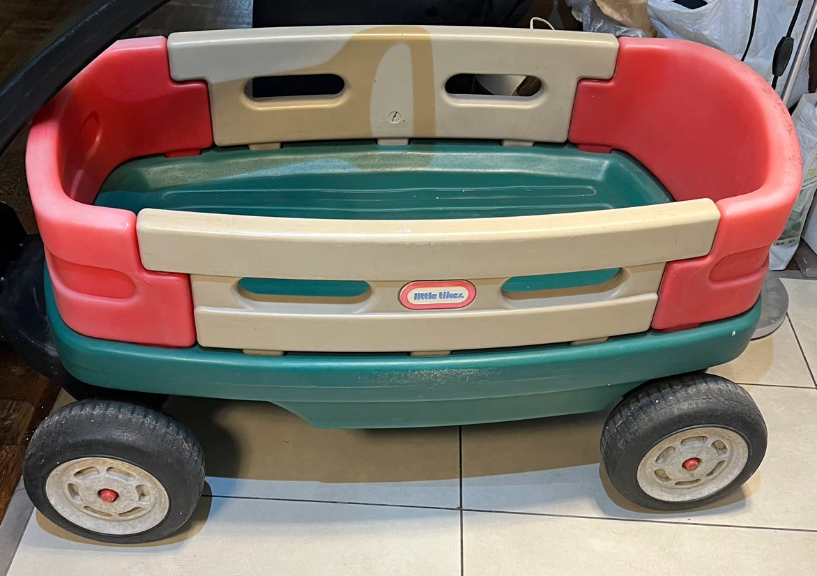 Little Tikes Plastic Kids Wagon