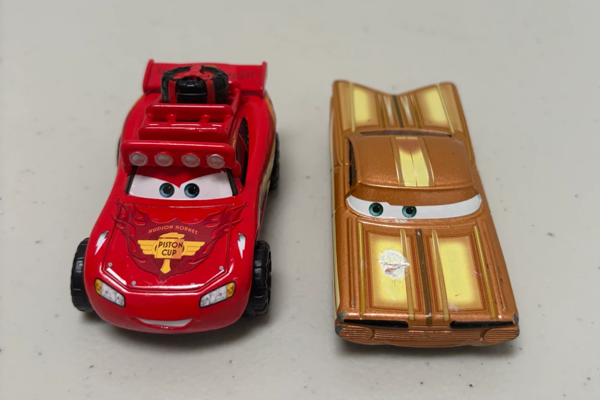 Disney Pixar Cars Lightning McQueen and Ramone Toys