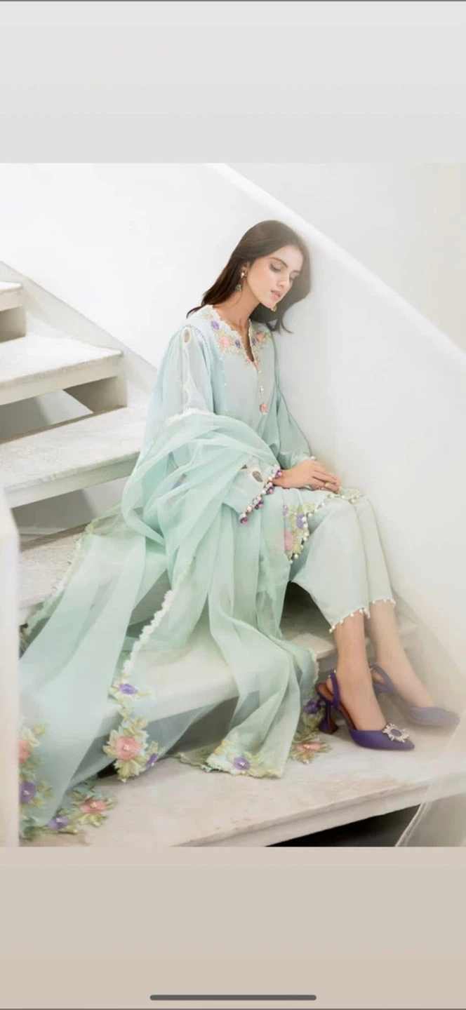 Pastel Blue Embroidered Kurta Set by sana safinaz brand - photo 2