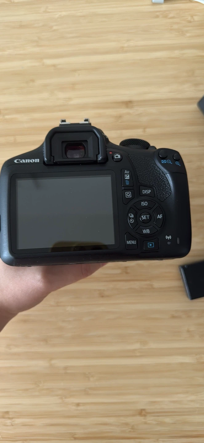 Canon EOS Rebel T7 + 2 Canon Lenses — Camera Bundle - photo 3