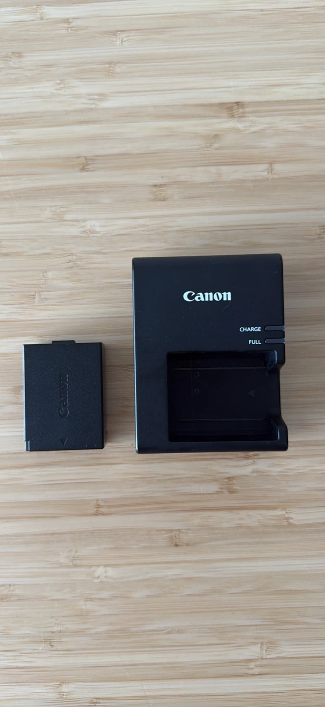 Canon EOS Rebel T7 + 2 Canon Lenses — Camera Bundle - photo 5