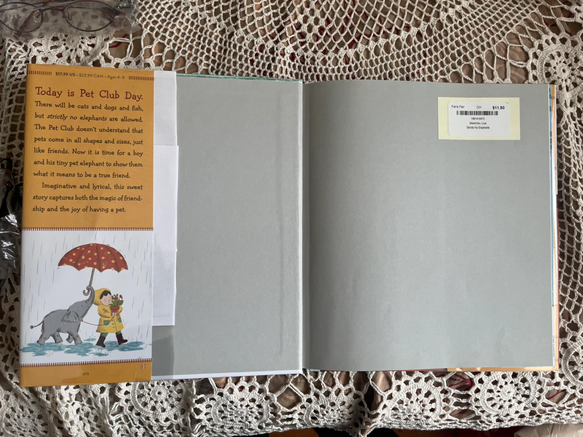 Strictly No Elephants by Lisa Mantchev - photo 2