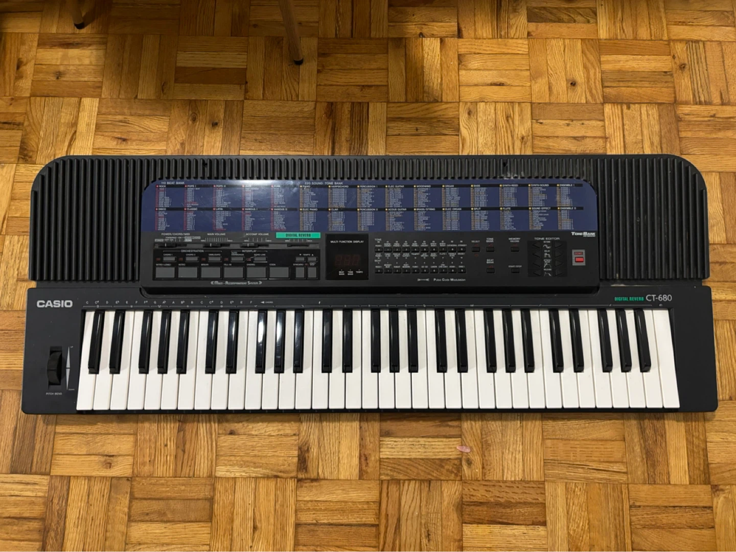 Casio CT-680 Tone Bank Keyboard
