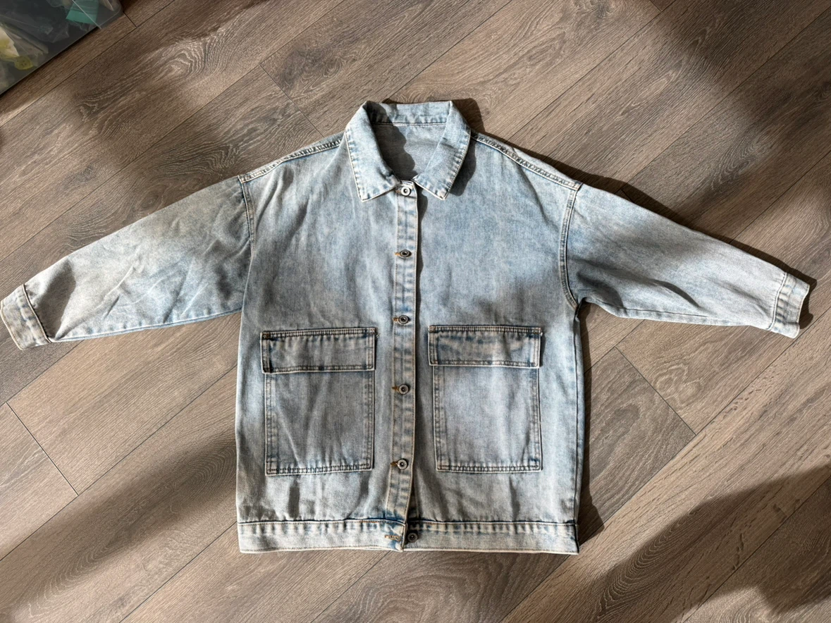 Women's Fashion Light wash denim jacket