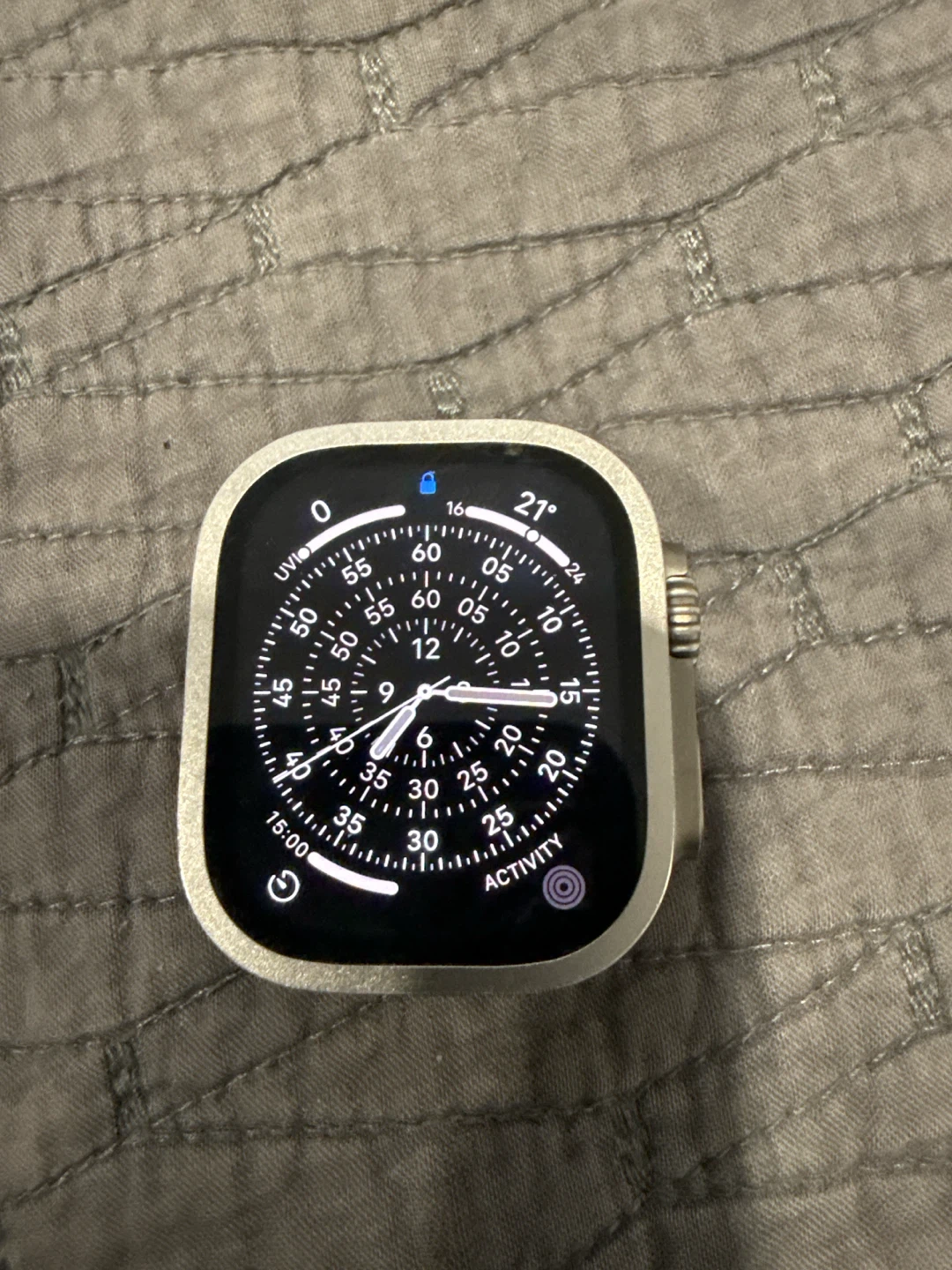 Apple Watch Ultra  2 49mm Titanium