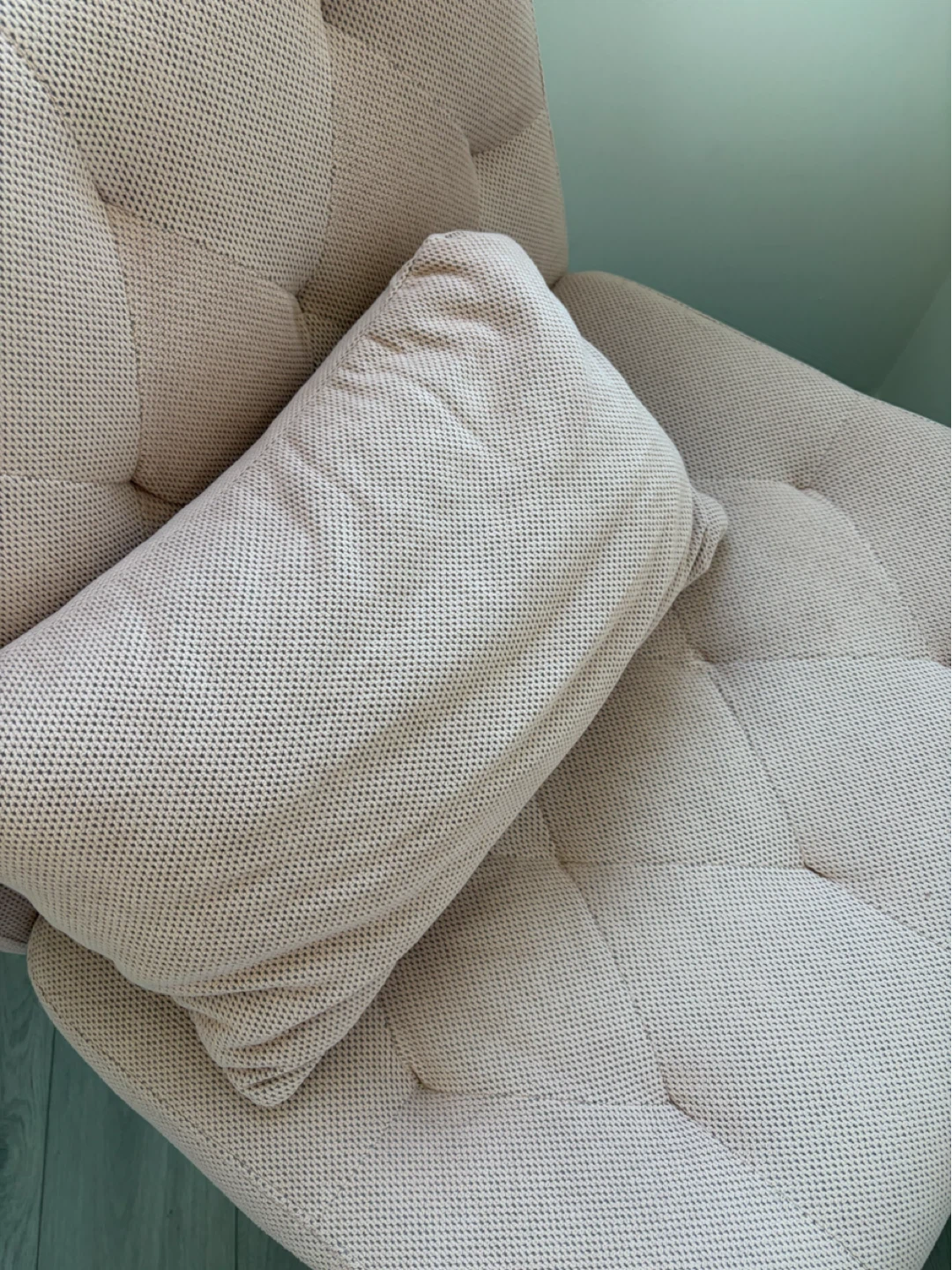 Pink chair - photo 3