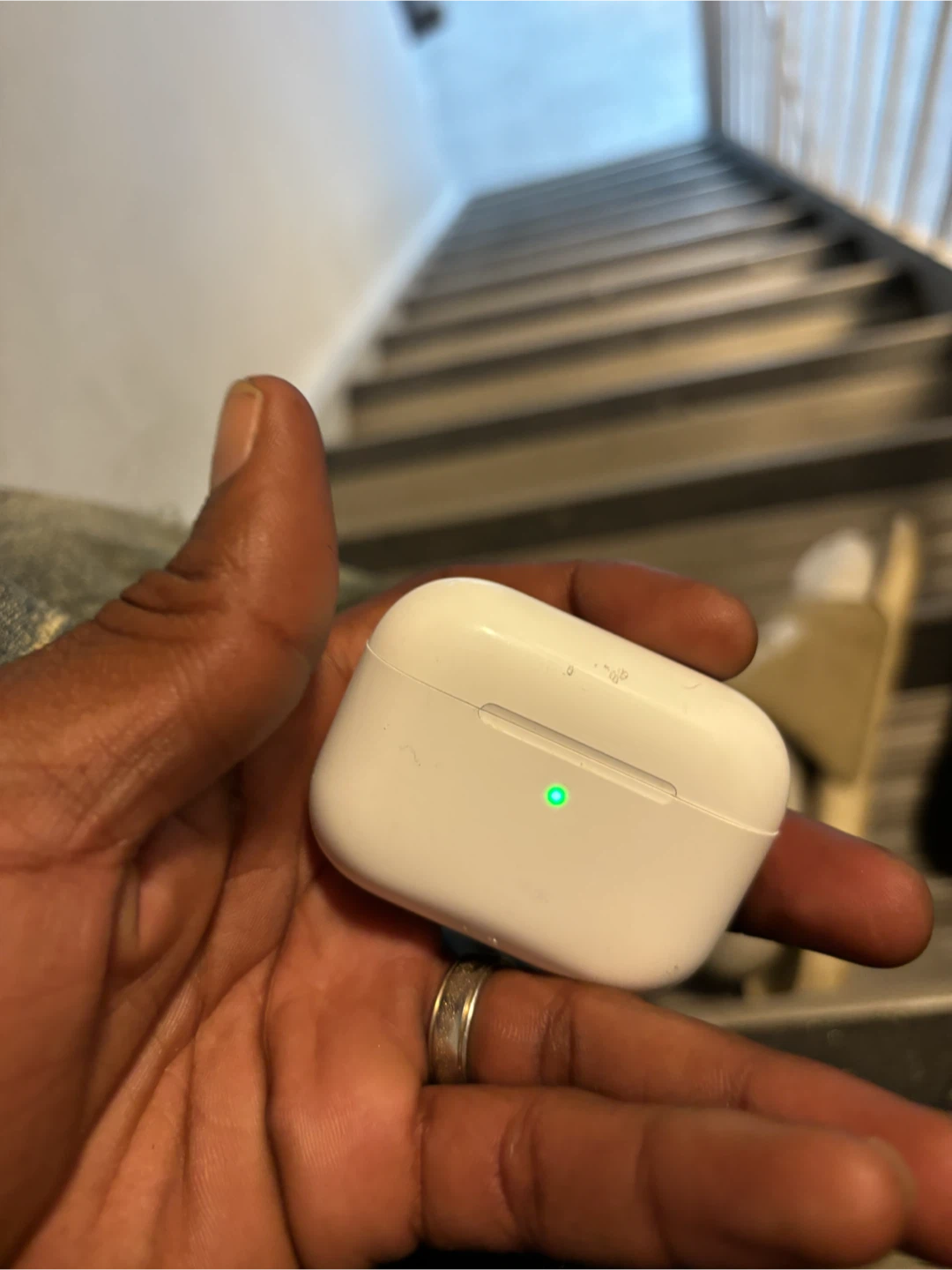 Apple AirPods Pro - photo 4