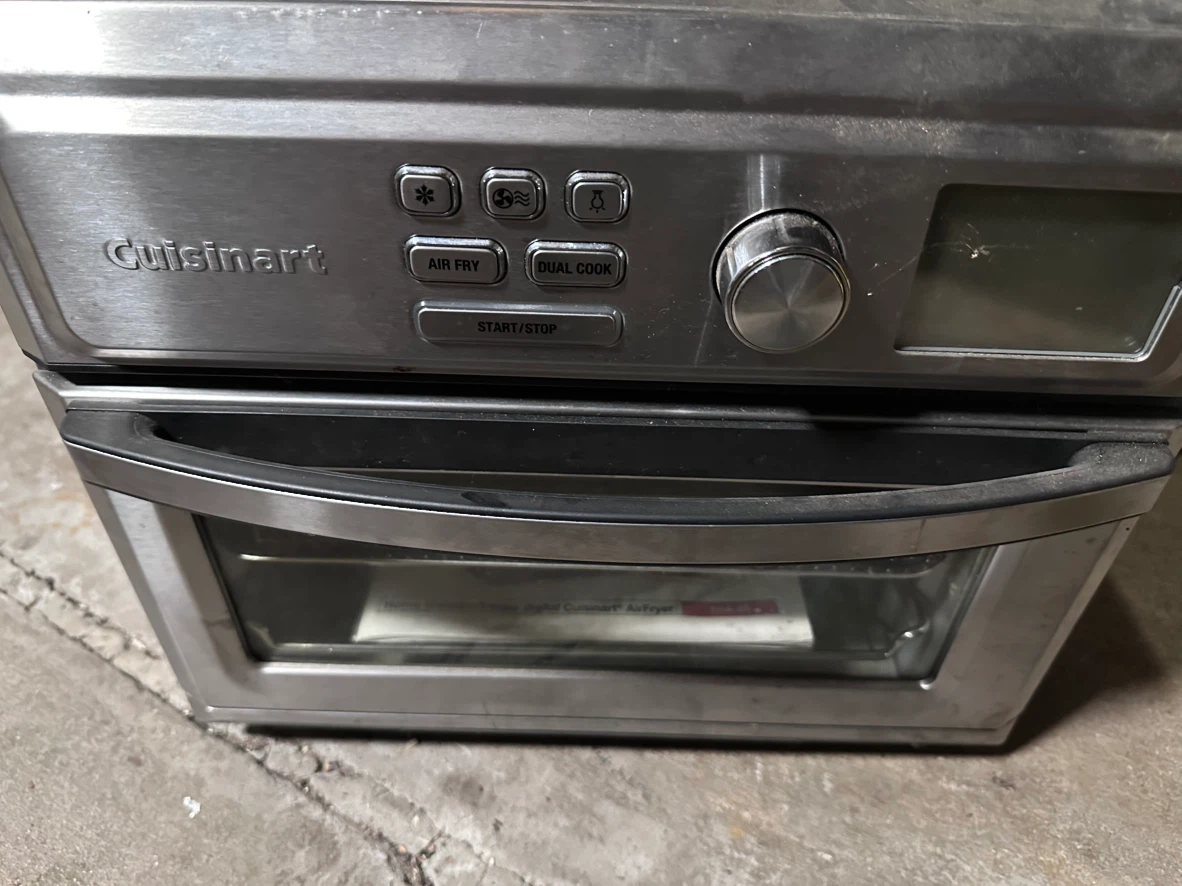 Cuisinart AirFryer Toaster Oven TOA-65 - photo 2