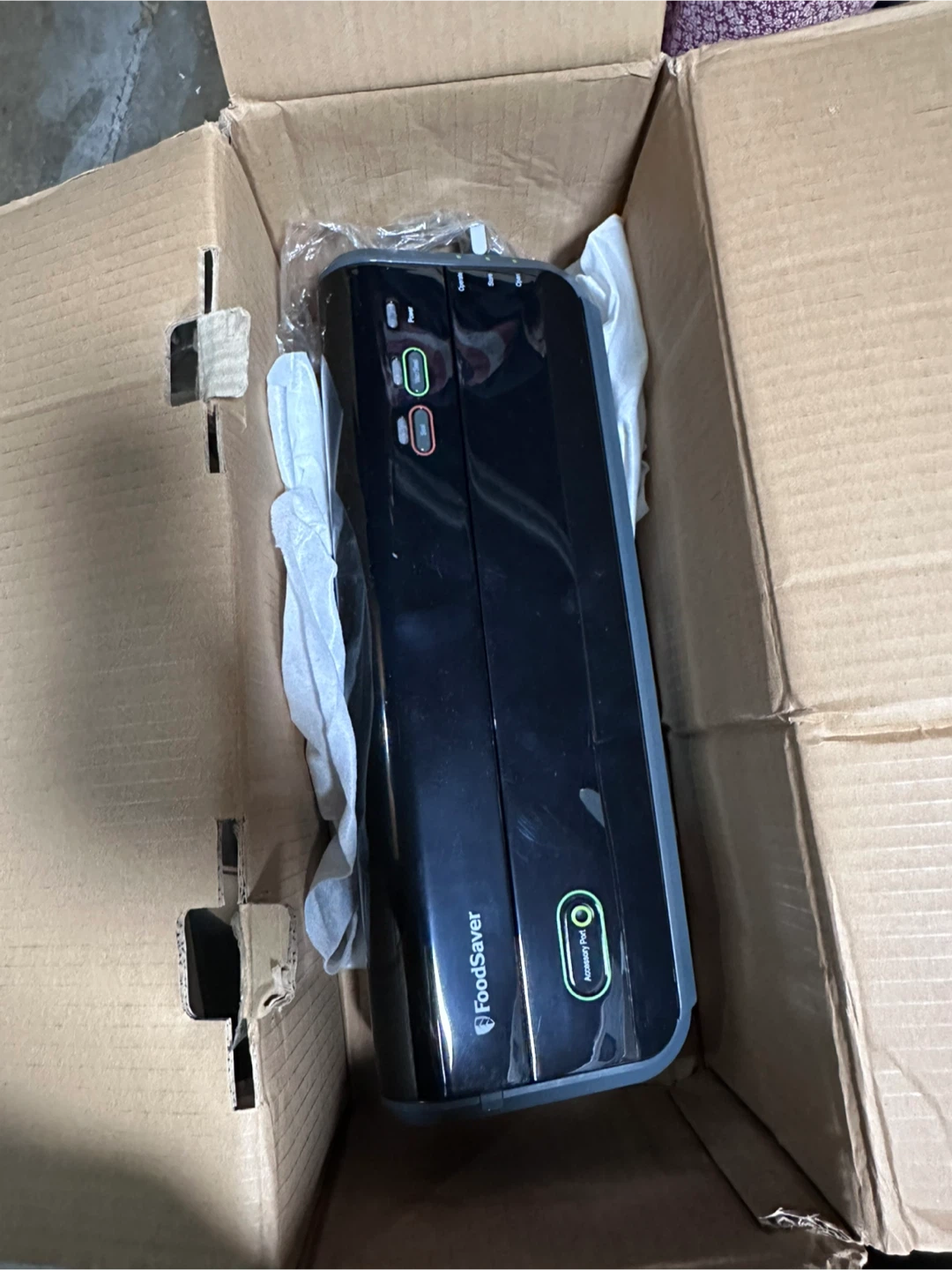 FoodSaver Vacuum Sealing Machine