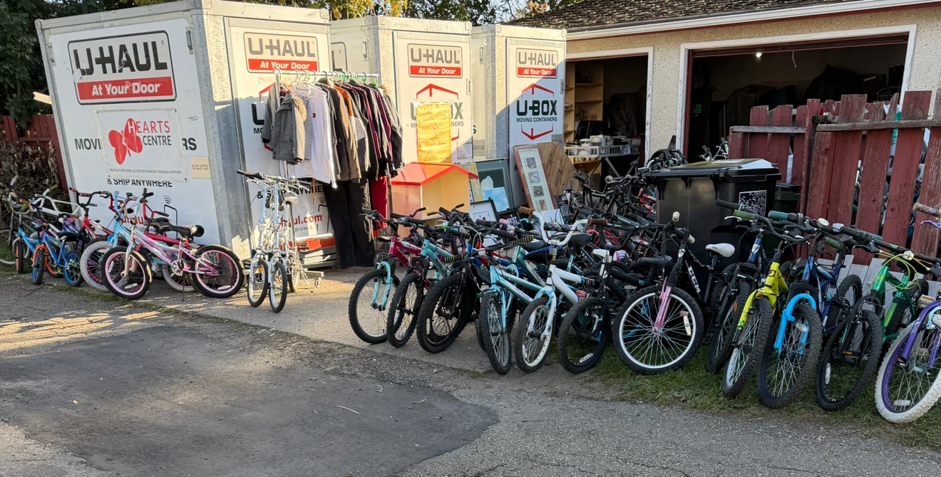 Hearts Bike sale/garage sale + Free Zone 13008-72 st - photo 3