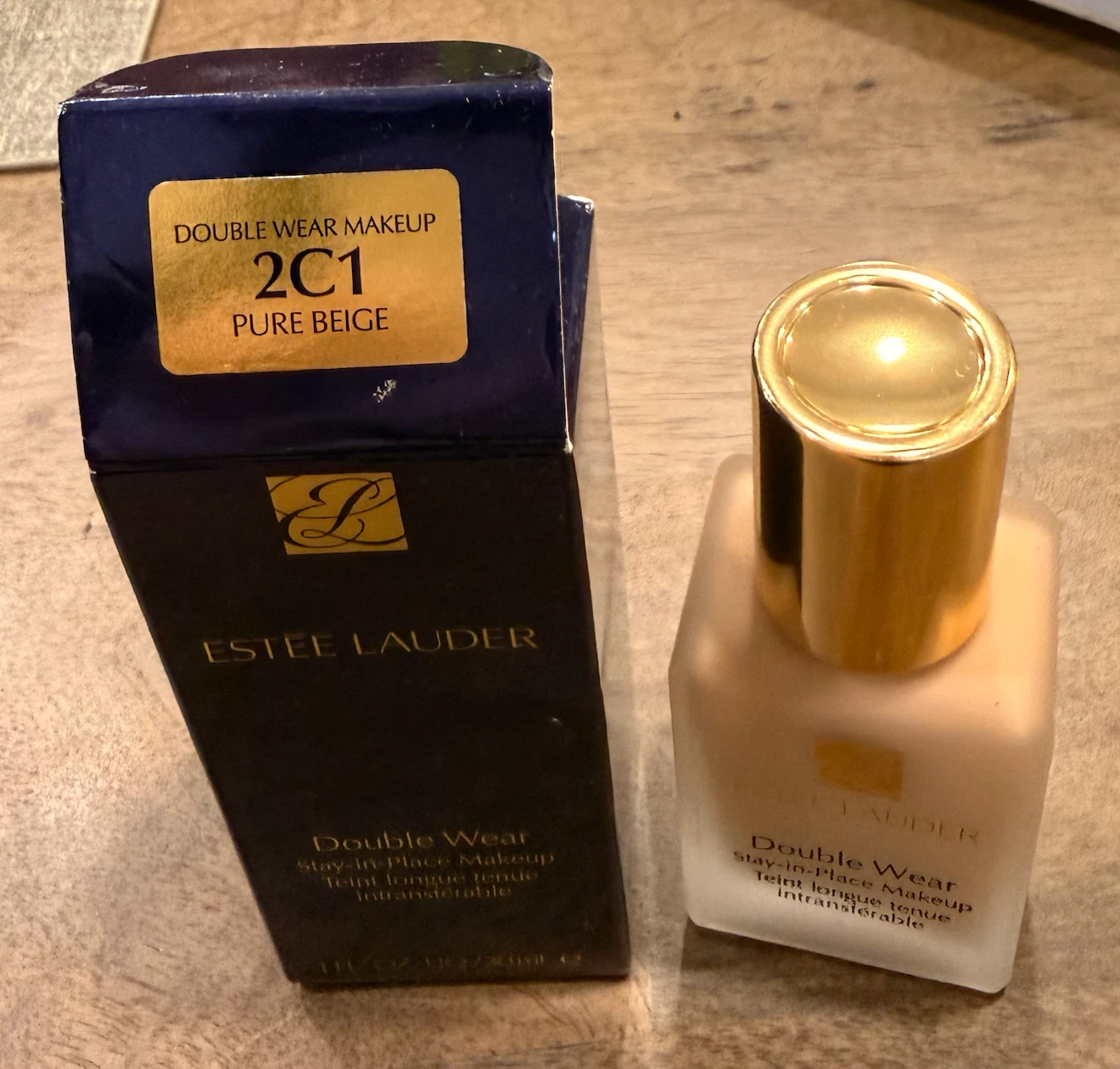 Estée Lauder Double Wear Makeup 2C1 Pure Beige - photo 2