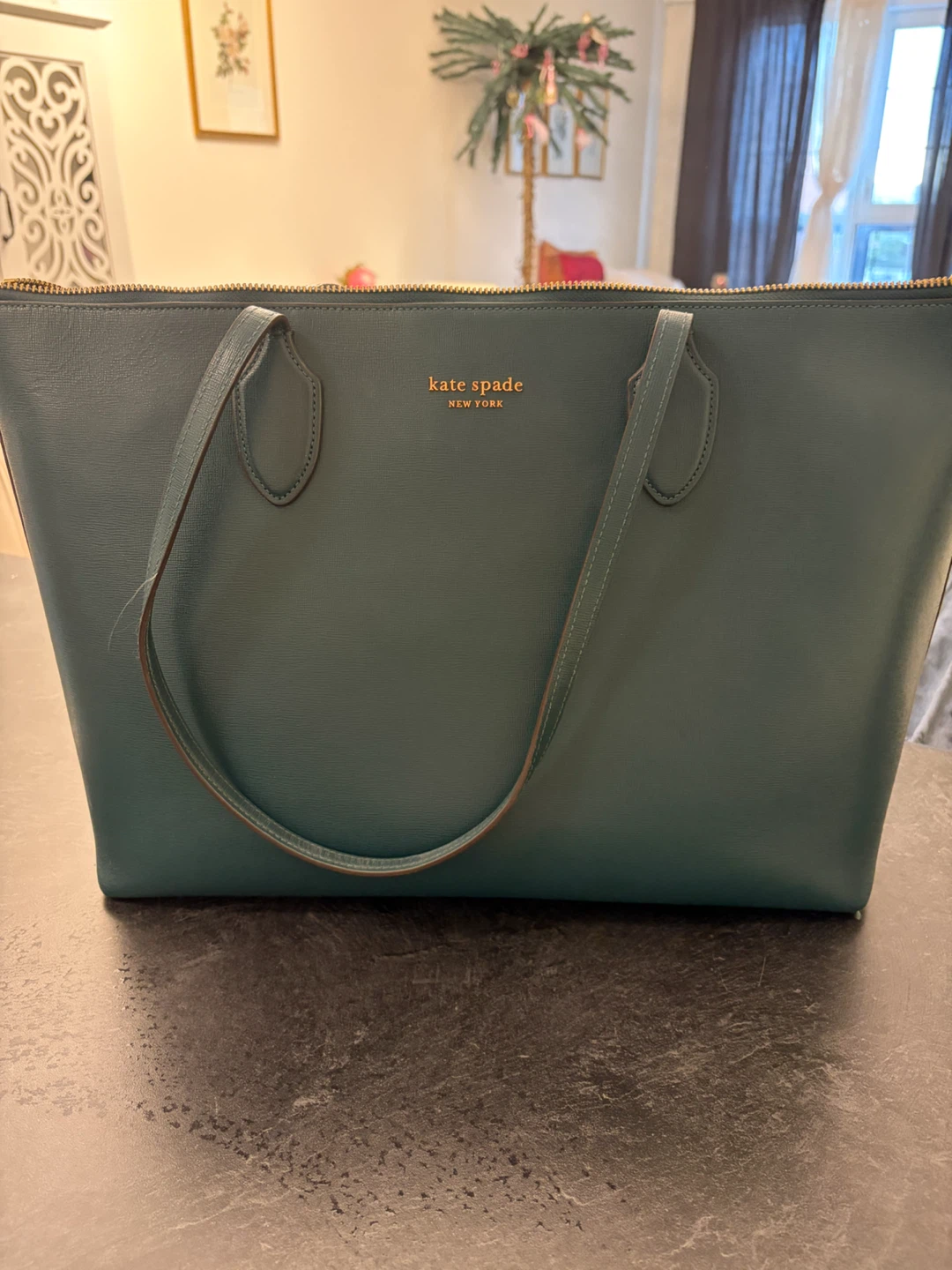 Kate Spade New York Tote Bag