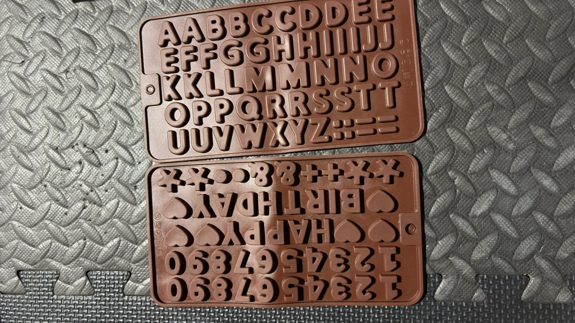 Silicone Cake Moulds and Hammer Set - photo 2