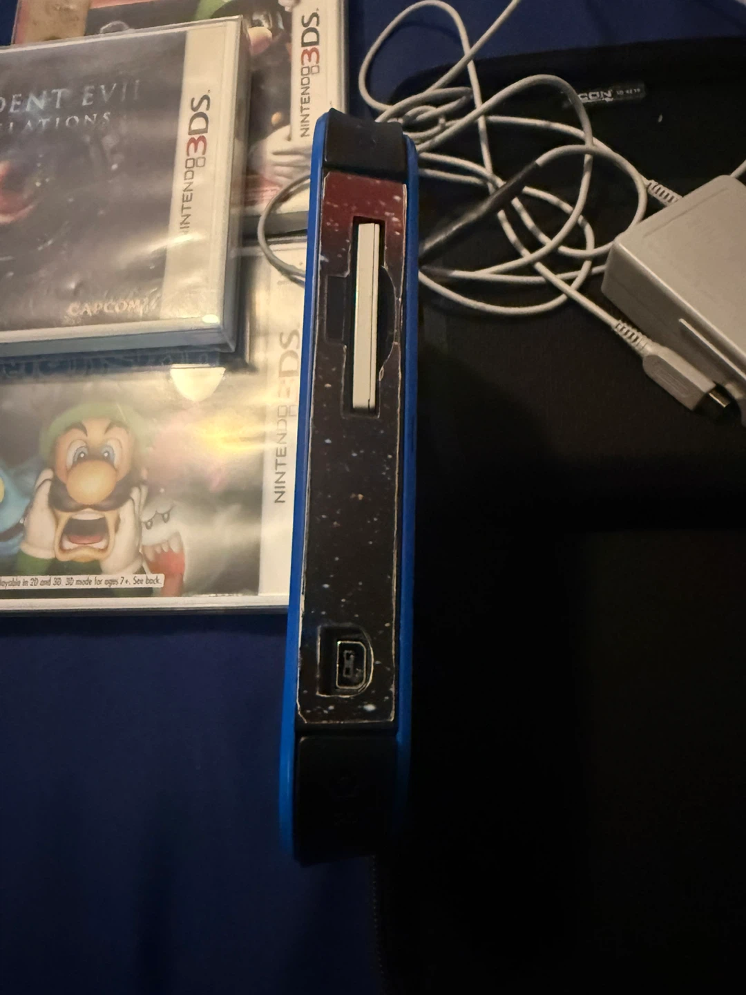 Nintendo 2DS Blue Console with 3 Games and Charger - photo 5