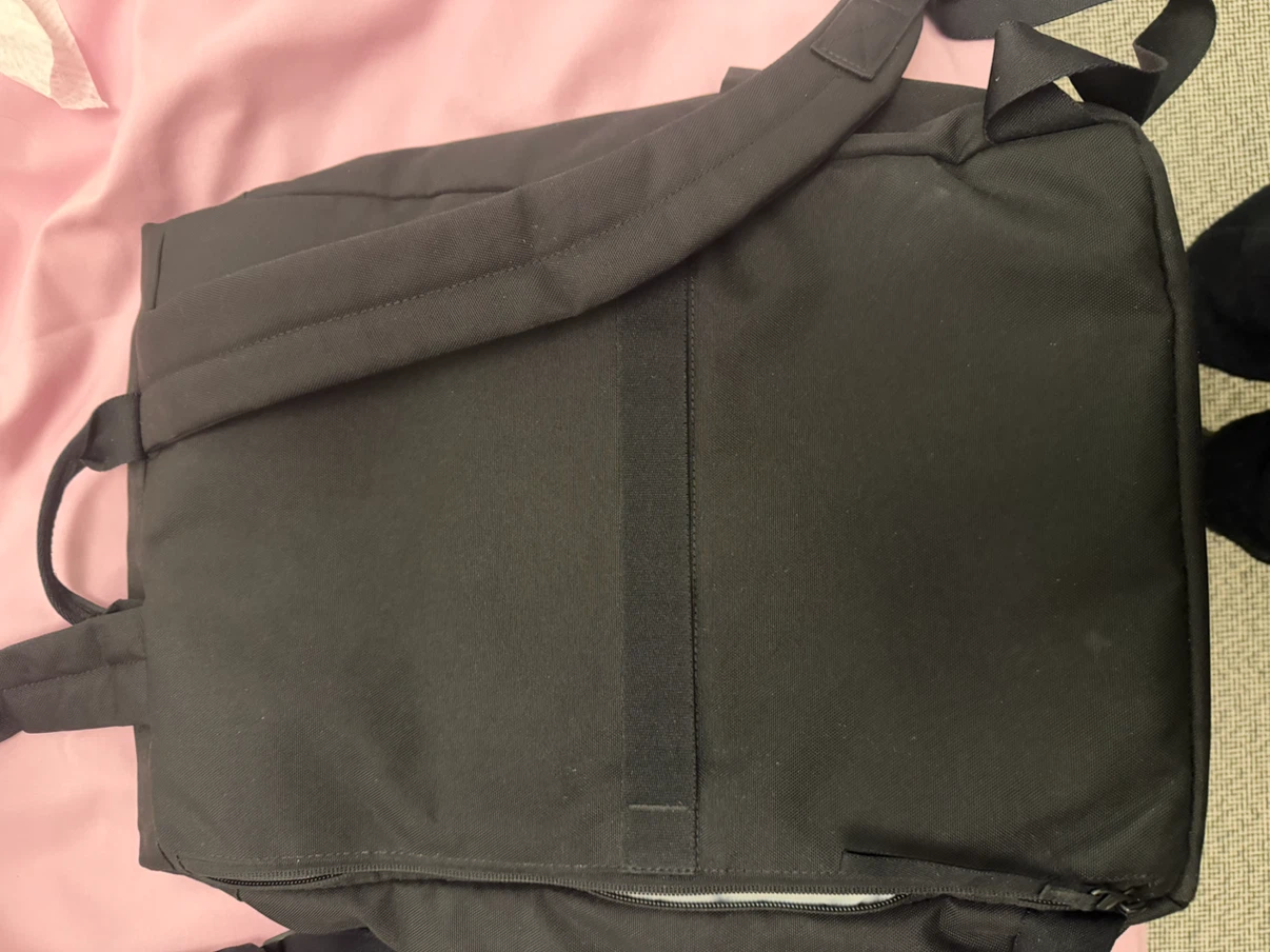 Everlane Black Backpack - photo 2