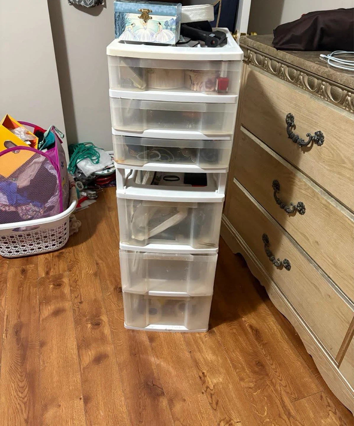 6-Drawer Plastic Storage Tower - photo 2