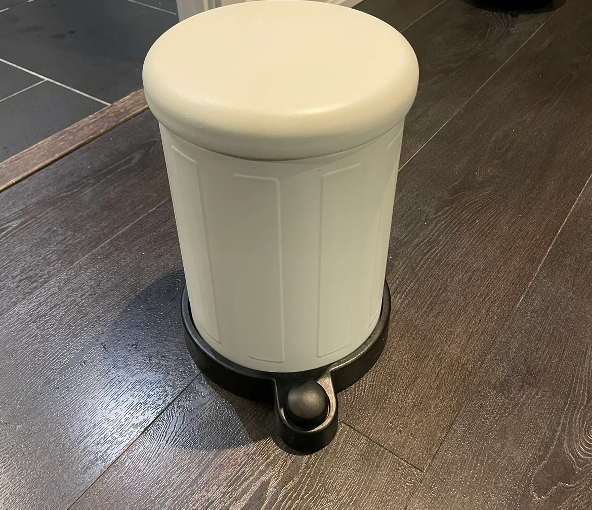Small Pedal Waste Bin