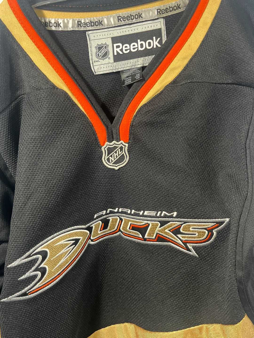 Ducks Jersey S/M + Free Getzlaf Items - photo 3