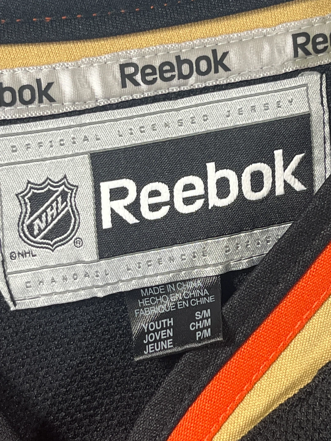 Ducks Jersey S/M + Free Getzlaf Items - photo 4