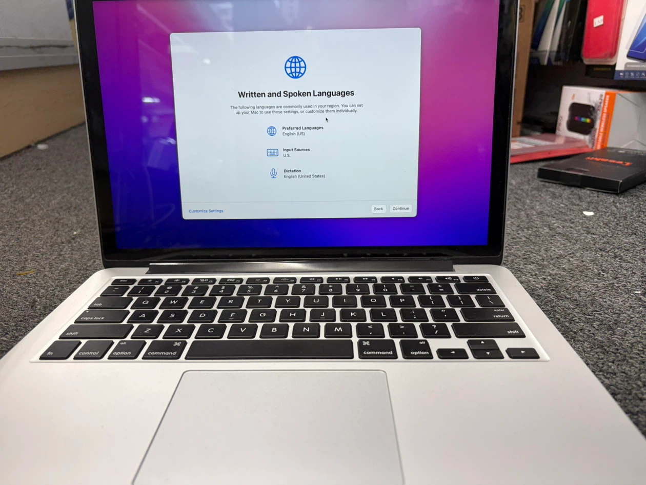 Apple MacBook Pro 13”
