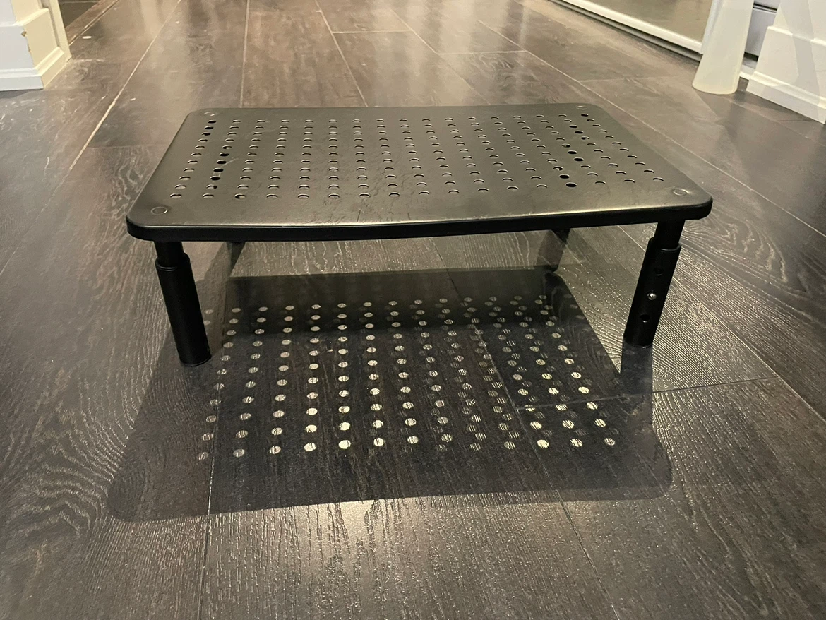 Adjustable Metal Cabinet Shelf Organizer