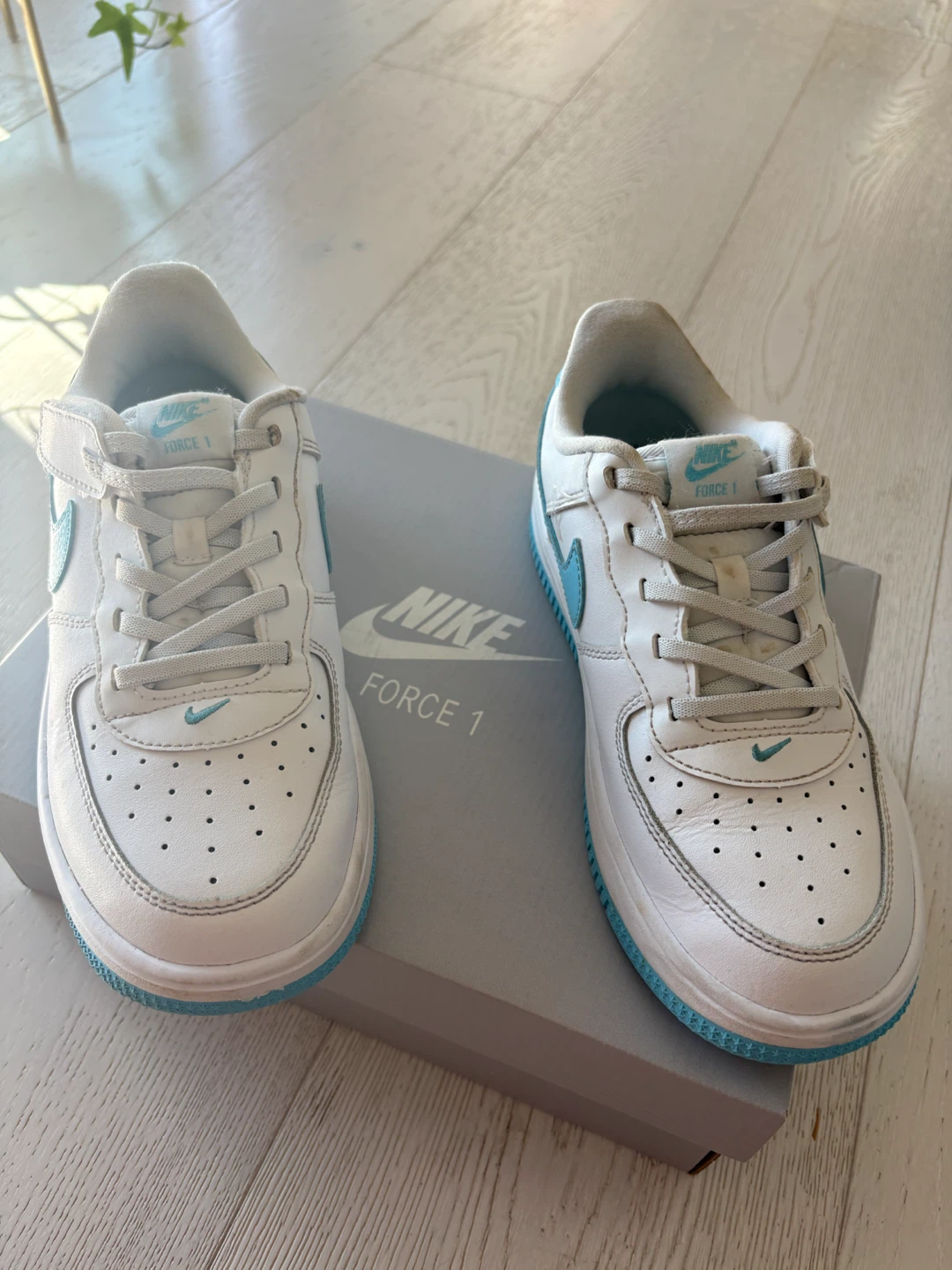 Nike Force 1 Low Easyon PS Sneakers Size 3Y - photo 2