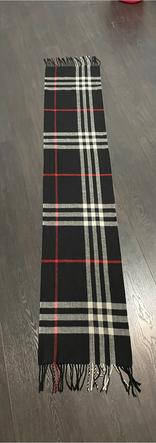 Plaid scarf