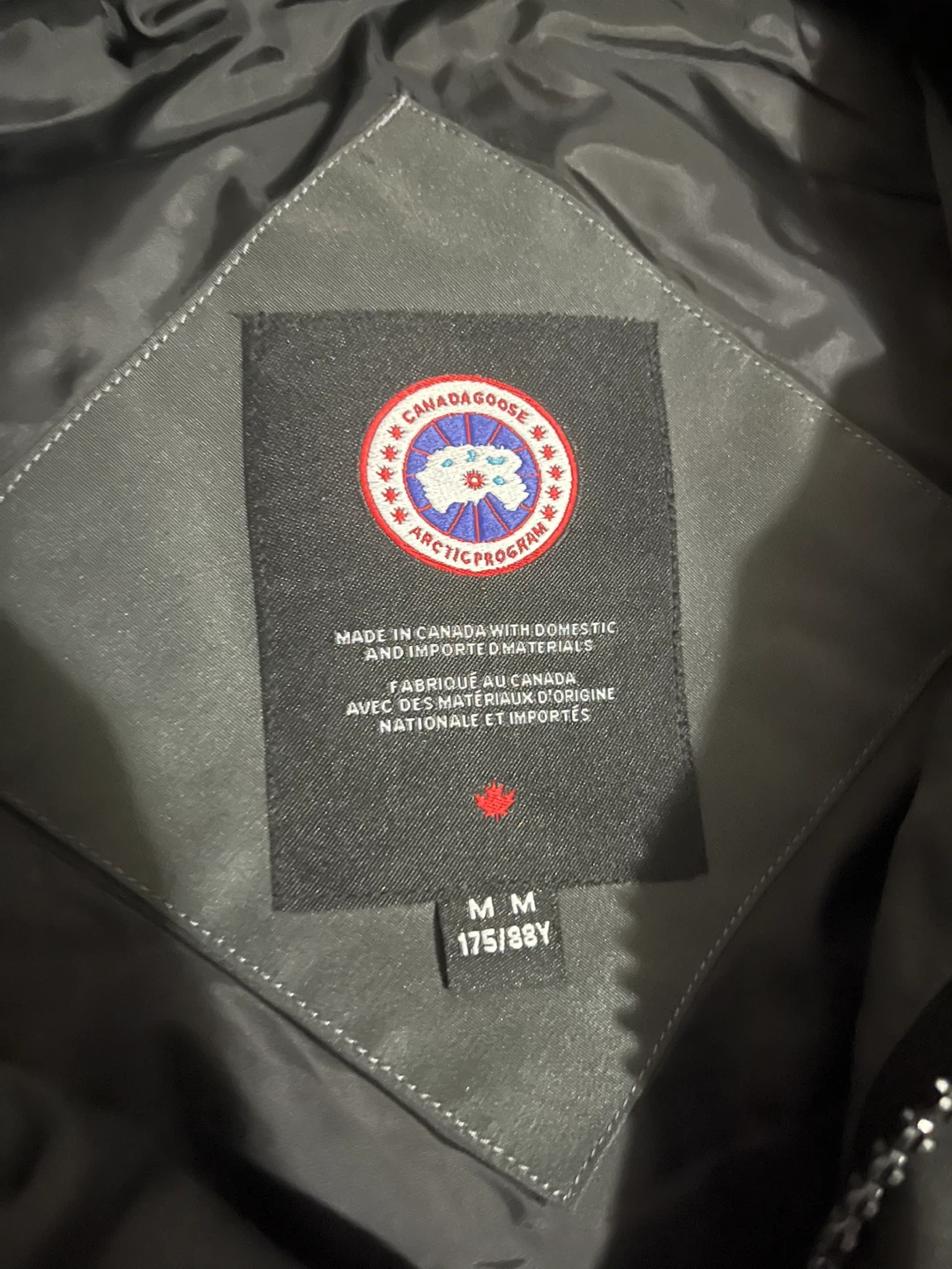 Canada Goose Puffer Vest - photo 3