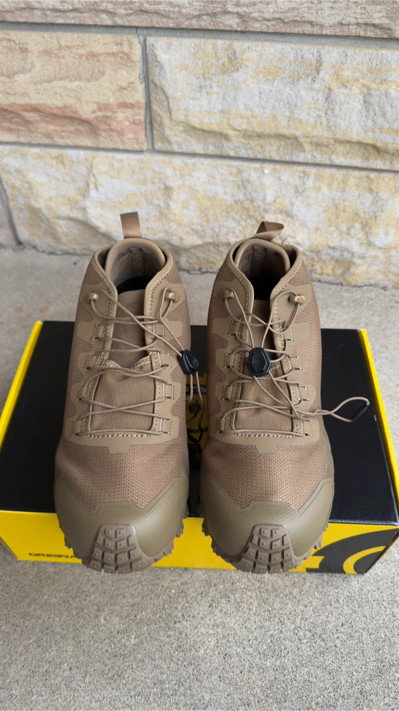 Altama Legacy Mid Coyote Boots