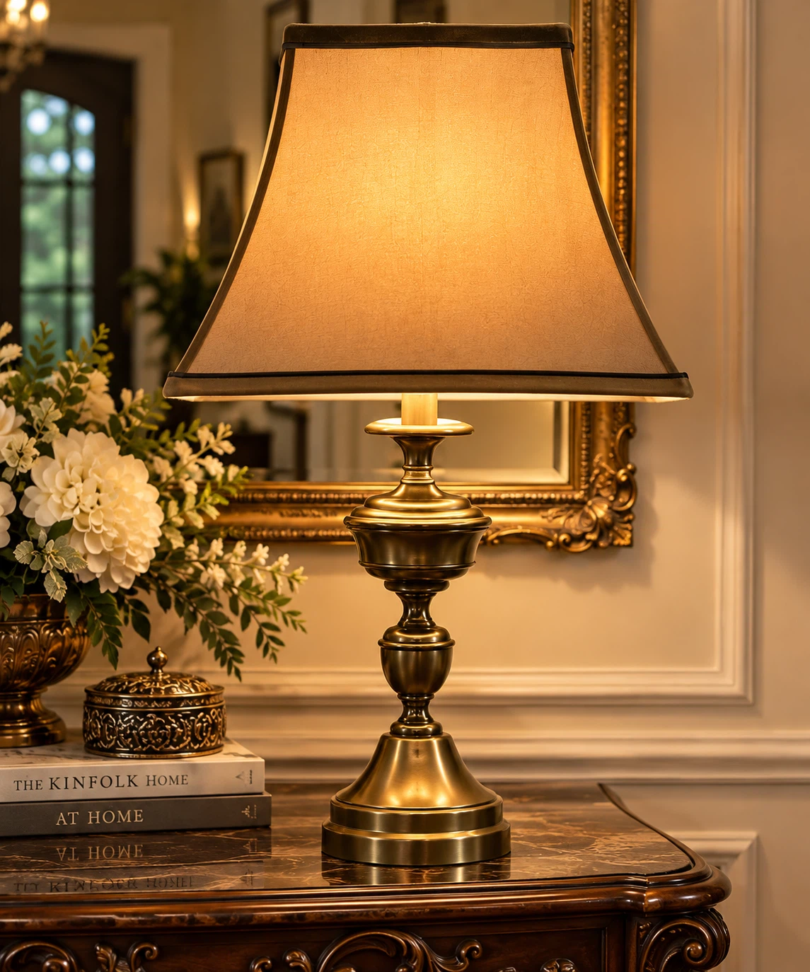 Pair of Antique-Style Brass Table Lamps - photo 2
