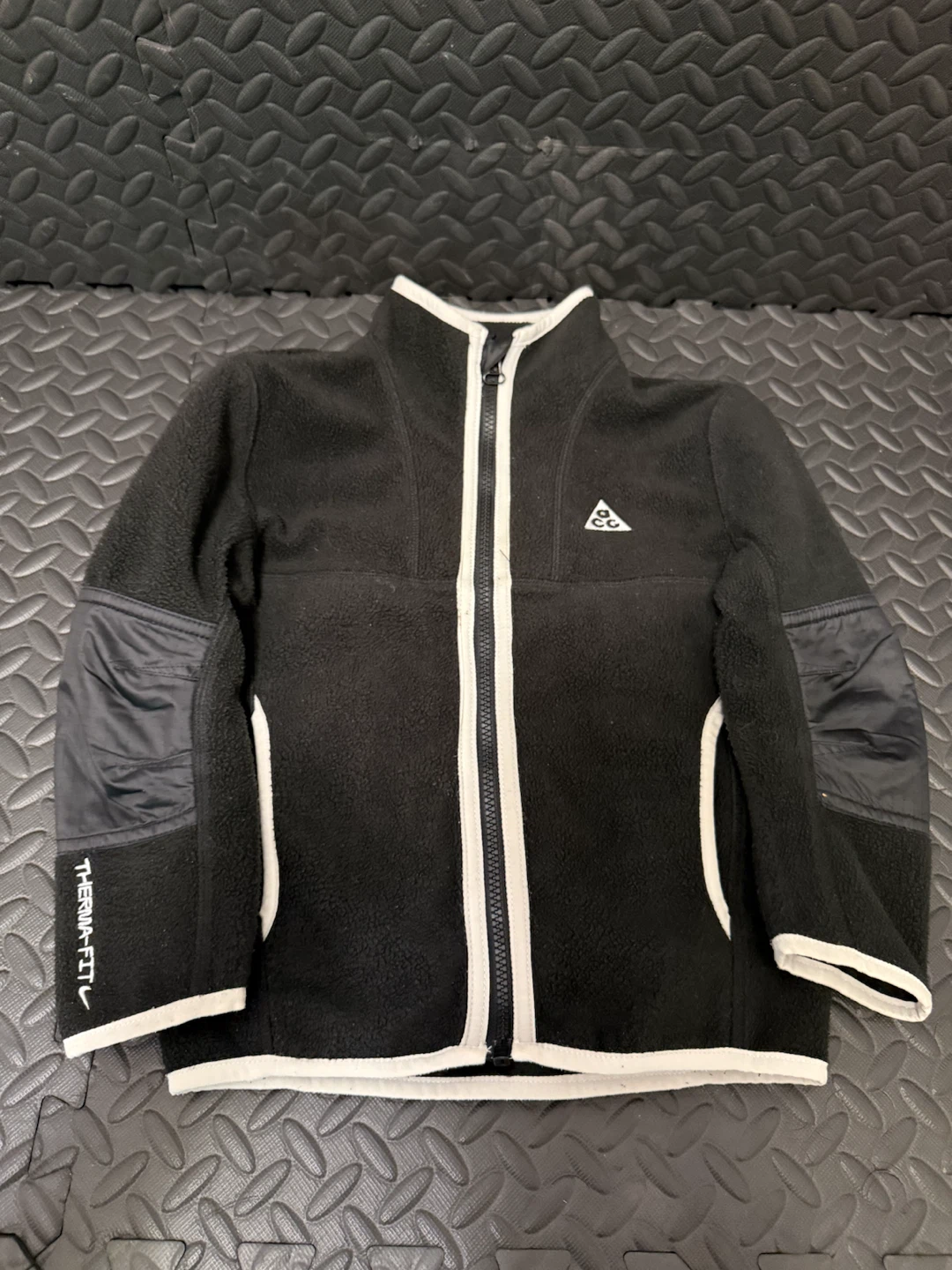 Nike ACG Therma-FIT Fleece Jacket